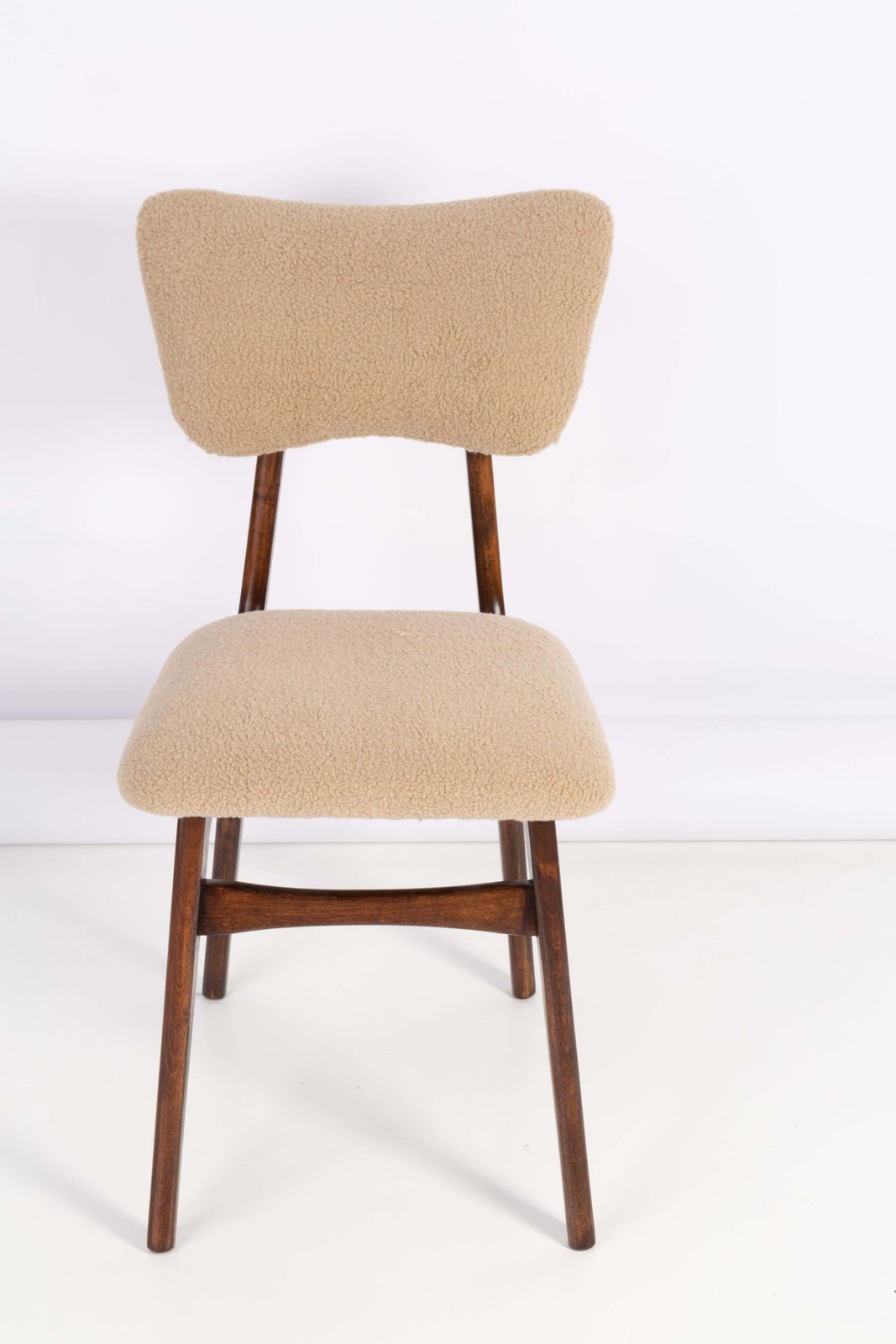 photo vintage Set Of Twelve 20th Century Camel Boucle Chairs, 1960s