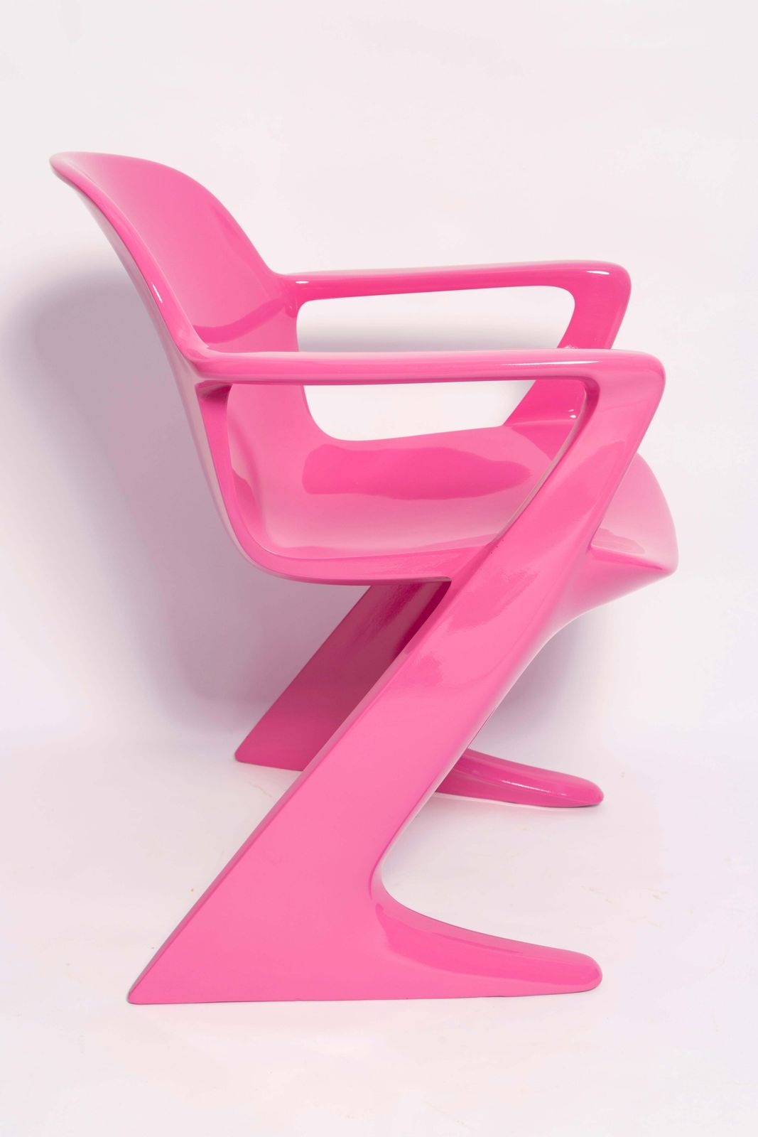 Set Of Four Mid Century Pink Kangaroo Chairs, Ernst Moeckl, Germany, 1960s photo vinterior