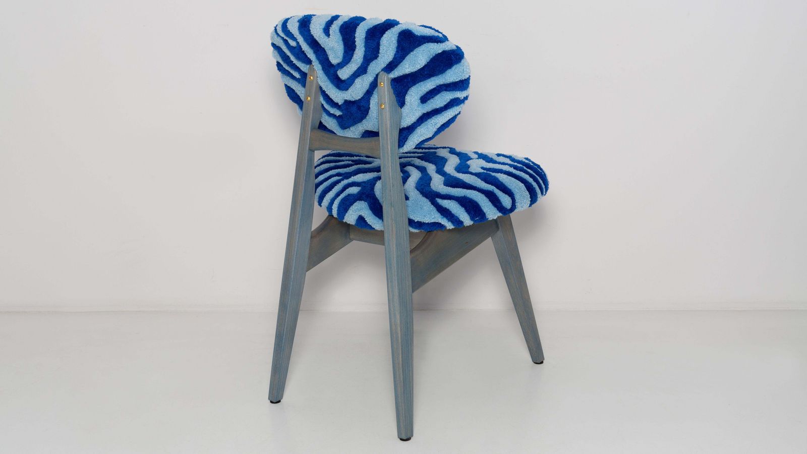Set Of Four Mid Century Mushroom Chairs, Tufting Blue Zebra Wool, Europe, 1960s photo Furniture