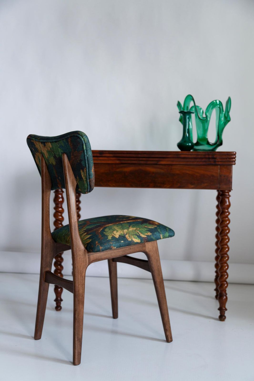 Set Van Acht Mid Century Vlinterstoelen, Linnen Schwarzwald Dedar, Europa, Jaren 1960 photo furniture