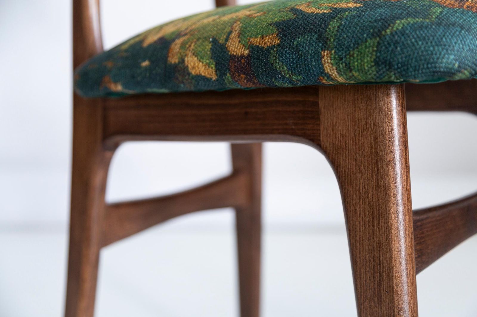 Set Van Acht Mid Century Vlinterstoelen, Linnen Schwarzwald Dedar, Europa, Jaren 1960 photo buy