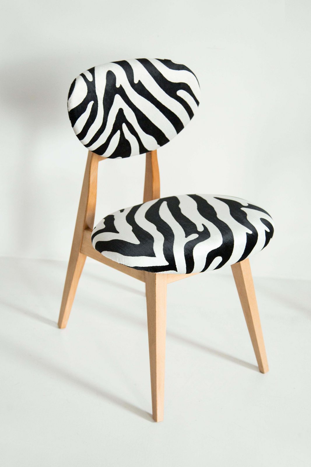 Set Of Eight Mid Century Zebra Chairs, By J. Kedziorek, Europe, 1960s photo Furniture