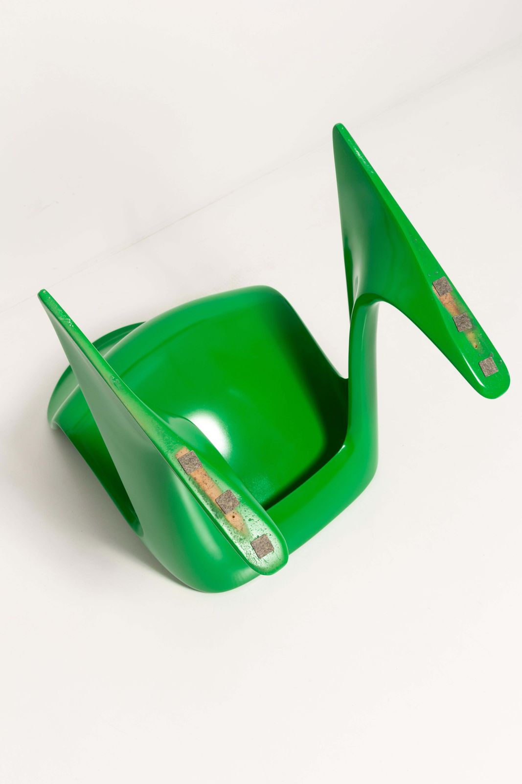 photo vinterior Set Of Eight Green Kangaroo Chairs Designed By Ernst Moeckl, Germany, 1960s
