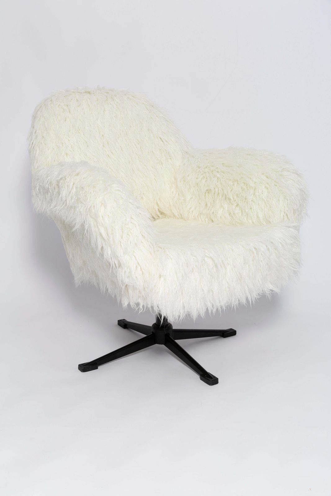 Mid Century Vintage Witte Alpaca Imitatiebont Draaifauteuil, Europa, Jaren 1960 photo furniture