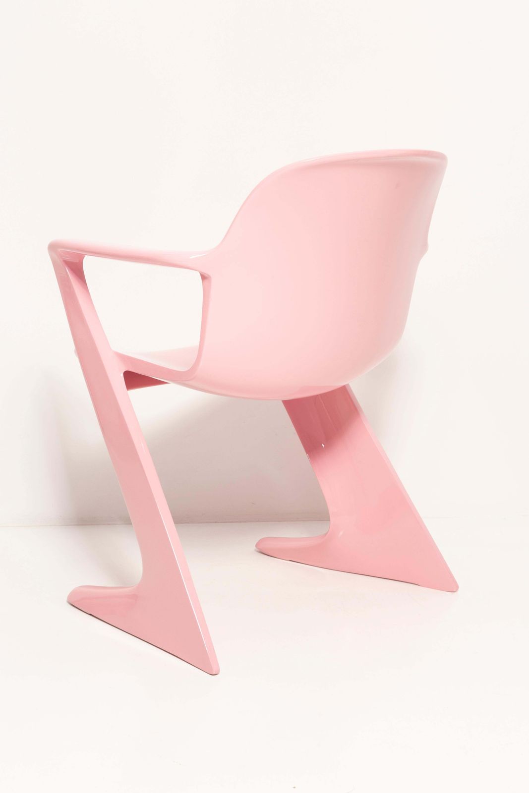 photo vinterior Set Of Six Midcentury Pink Kangaroo Chairs, Ernst Moeckl, Germany, 1960s