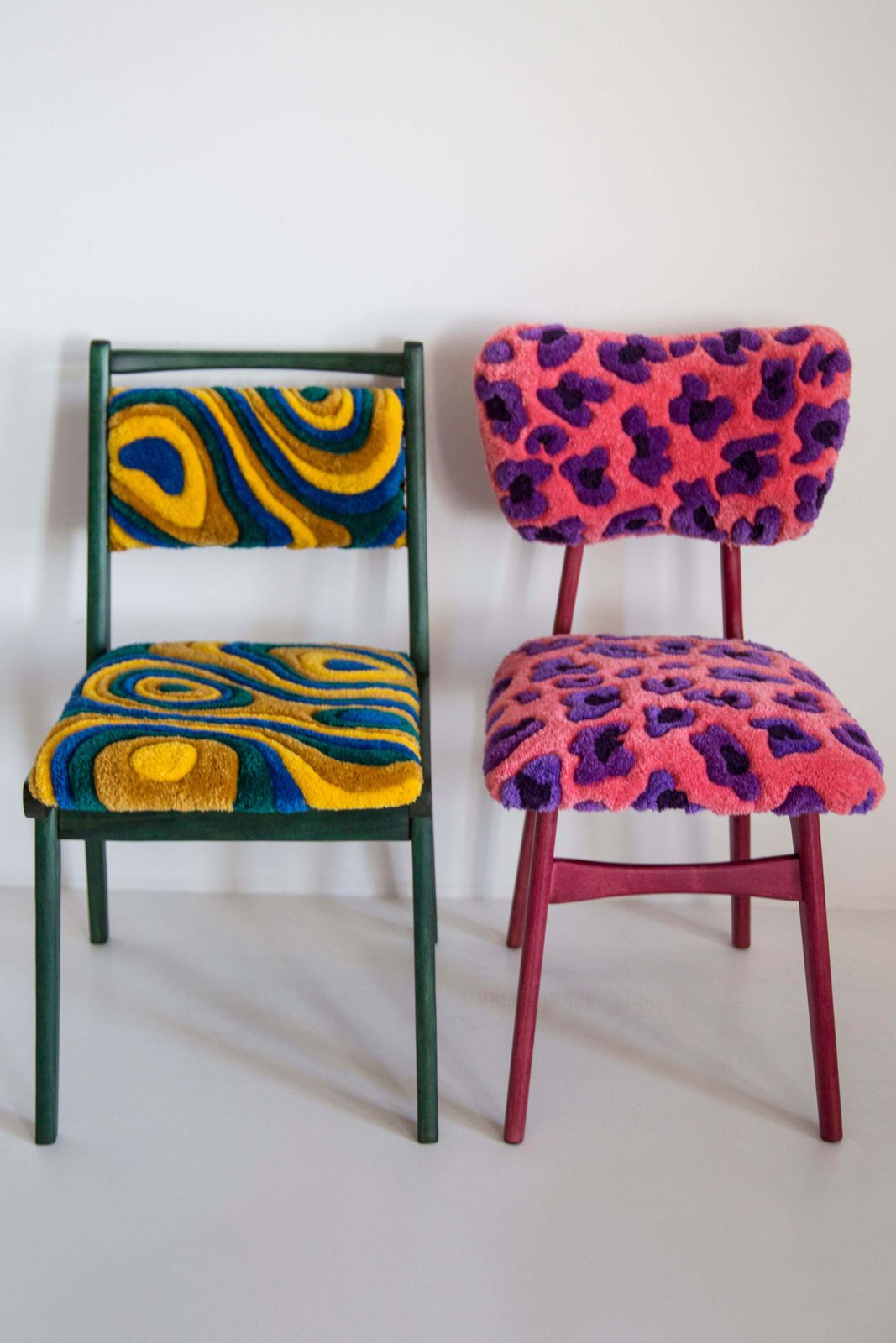 14882.0 Tien Mid Century Fauteuils, Groen En Geel Gewatteerde Wollen Bekleding, Europa, Polen, Ca. Jaren 1960 photo