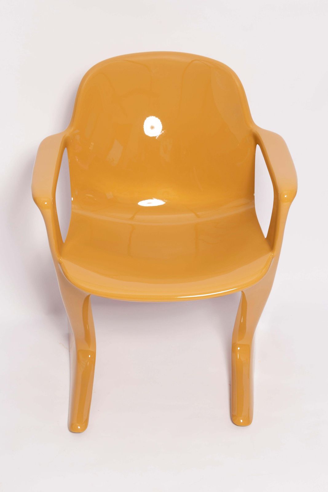 photo furniture Set Van Zes Mid Century Zandbeige Kangaroo Stoelen, Van Ernst Moeckl, Duitsland 1968
