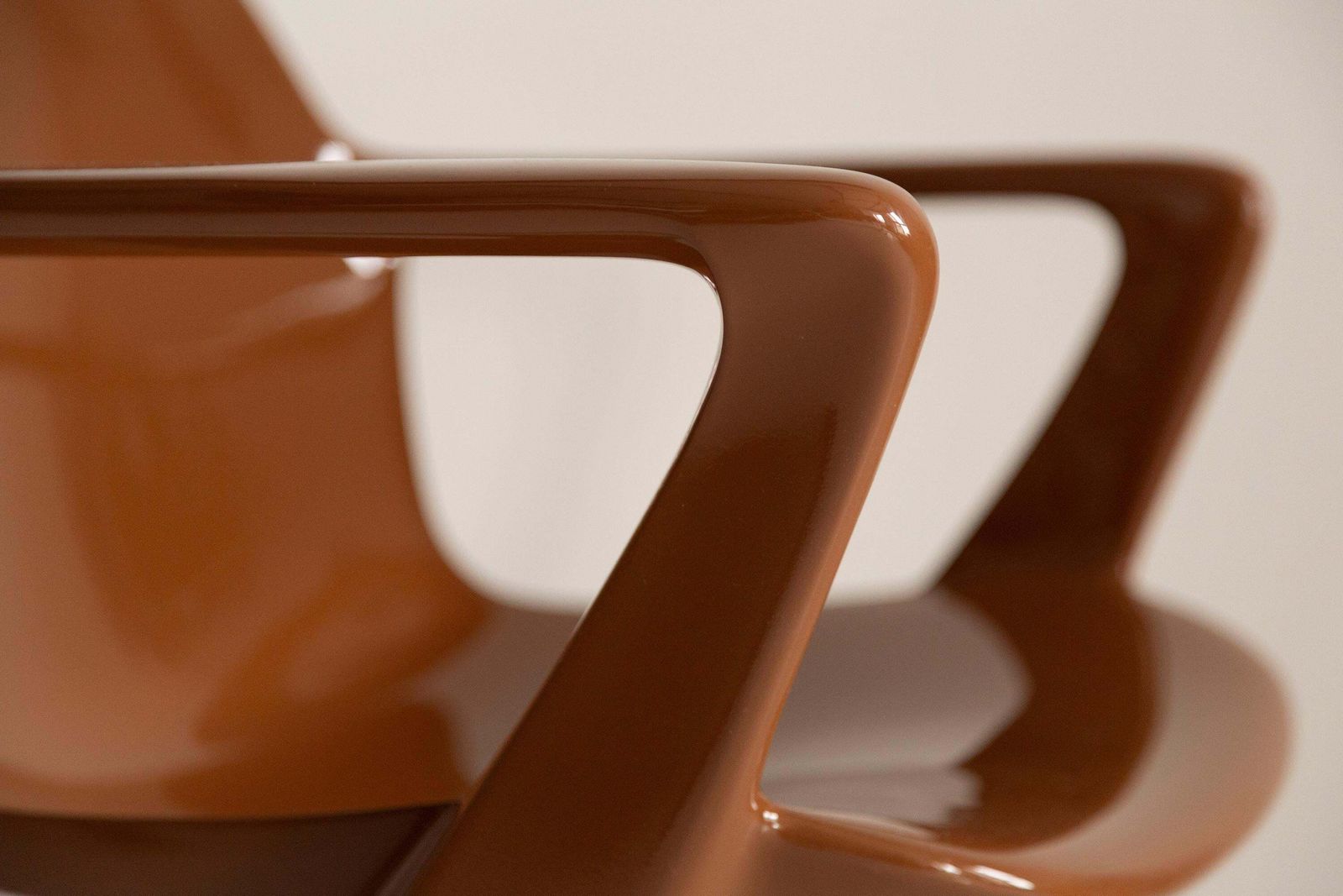Set Of Eight Mid Century Mocha Pantone Kangaroo Chairs, Ernst Moeckl, Germany photo vinterior