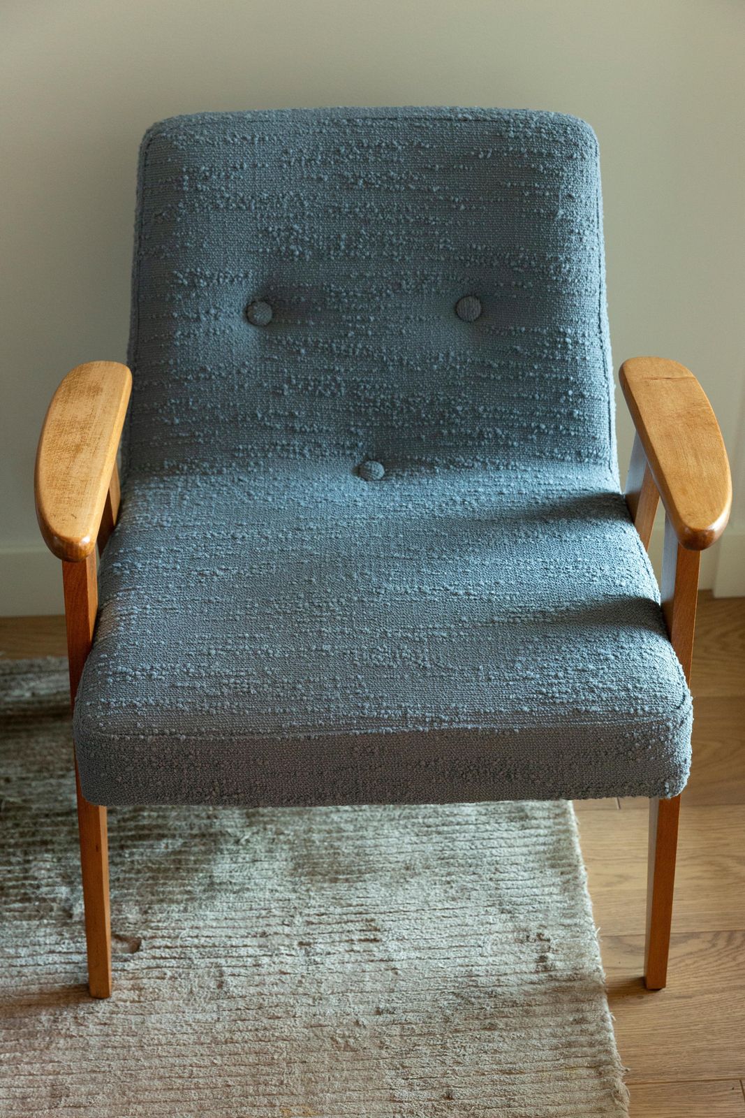 Midcentury 366 Club Armchair In Gray Blue Boucle, J. Chierowski, Europe, 1960s photo vintage