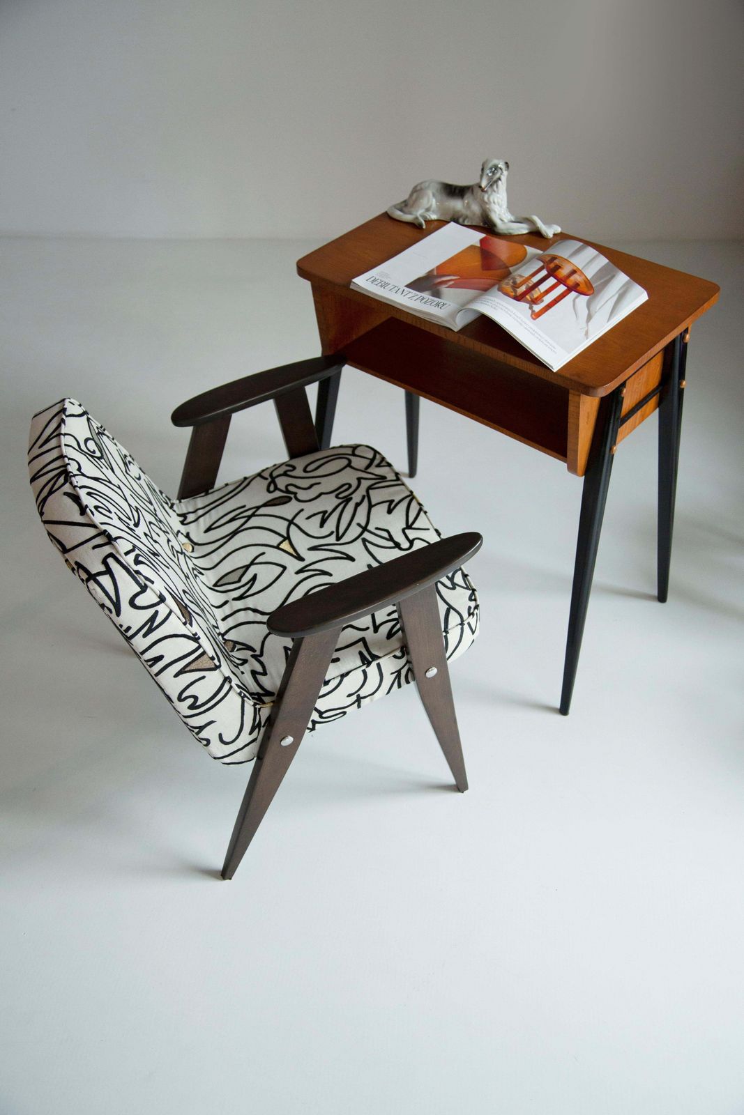 Mid Century 366 Fauteuil In Licht Linnen, Door Jozef Chierowski, Polen, Jaren 1960 photo for sale