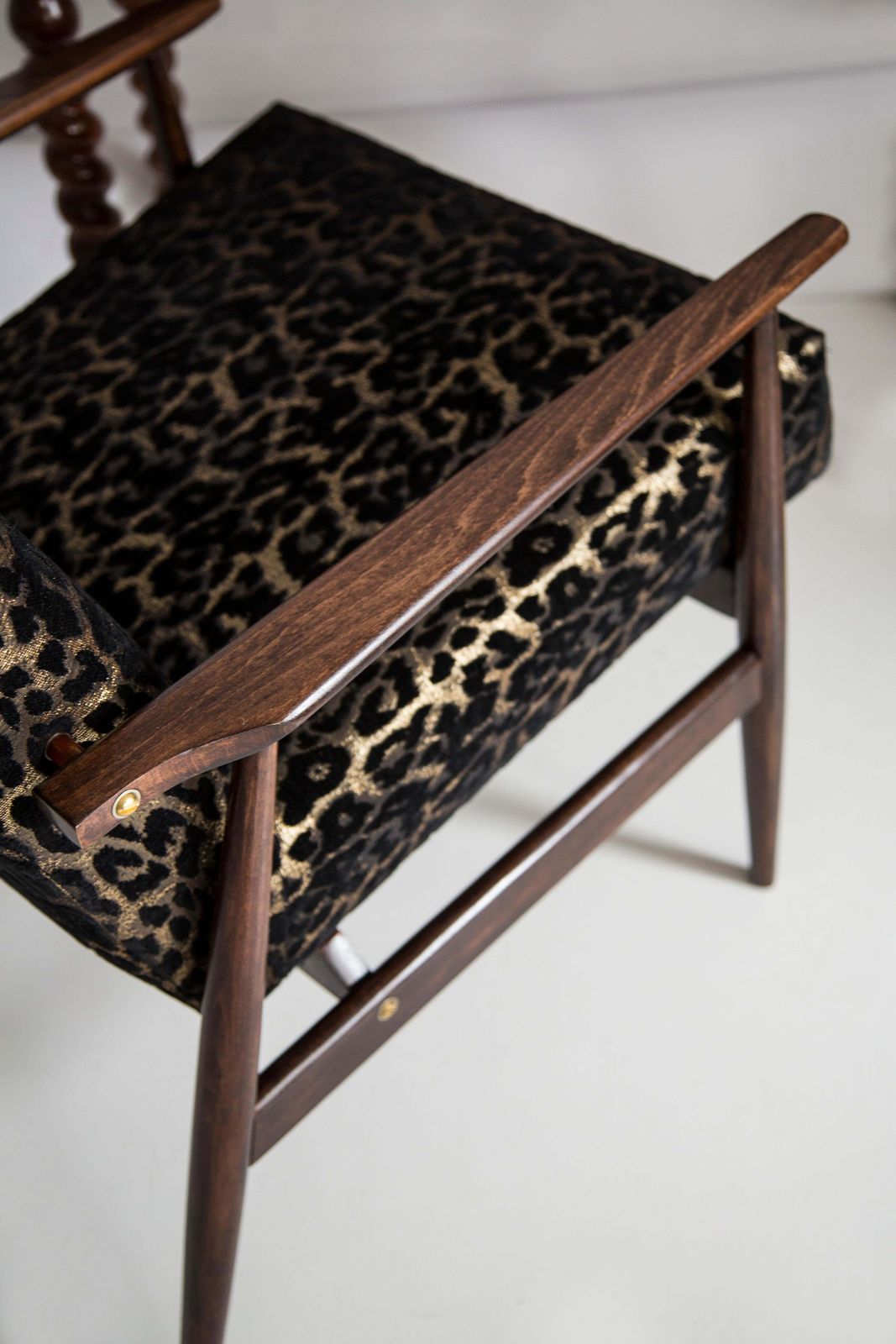Mid Century Fauteuil Met Luipaardprint Fluweel, Dante, H. Lis, Europa, Jaren 1960 photo for sale
