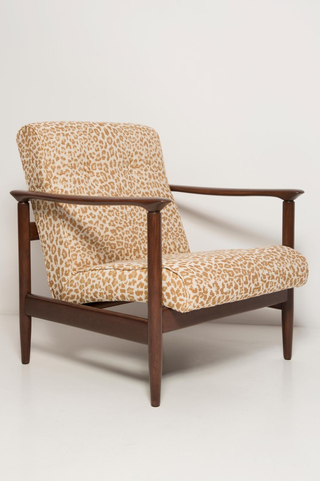 Mid Century Pixel Luipaard Fauteuil, Gfm 142, Edmund Homa, Europa, Jaren 1960 photo for sale