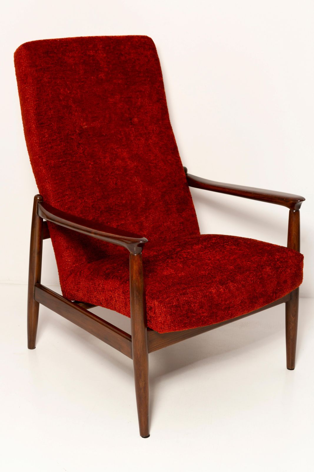 Mid Century Bordeauxrode Fauteuil Gfm 64 High, Edmund Homa, Europa, Ca. Jaren 1960 photo furniture