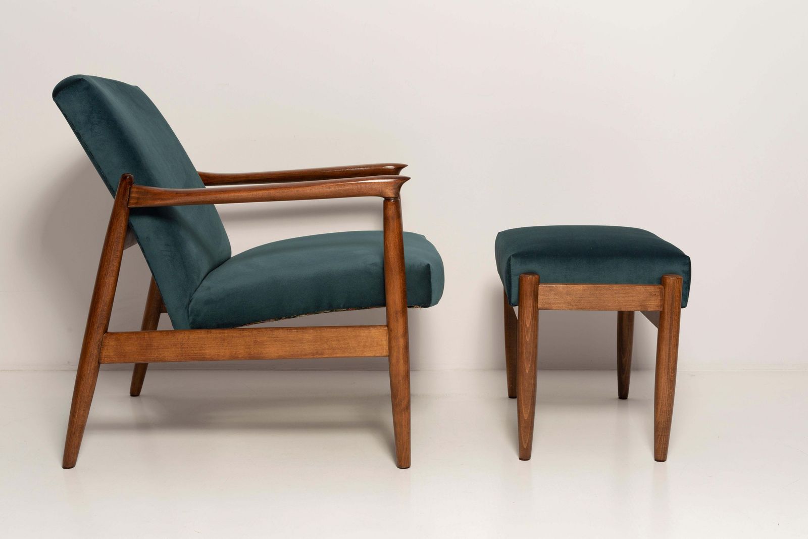 Set Van Vintage Fauteuil En Bijbehorende Hocker In Petrolblauw, Edmund Homa, Ca. Jaren 1960 photo vinterior