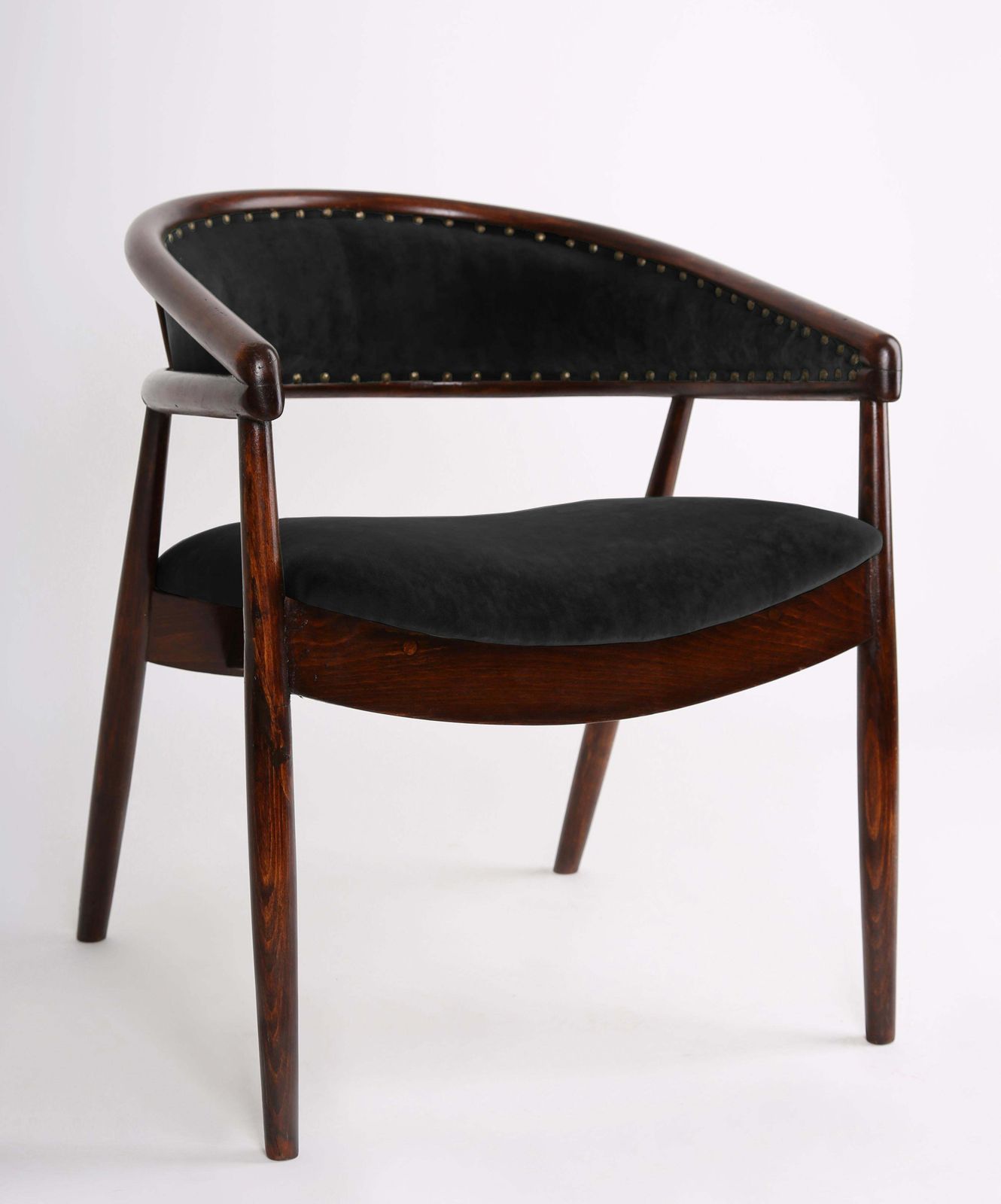 Set Van Twee Vintage Zwart Fluwelen B 3300 Fauteuils, Polen, Jaren 1960 photo furniture