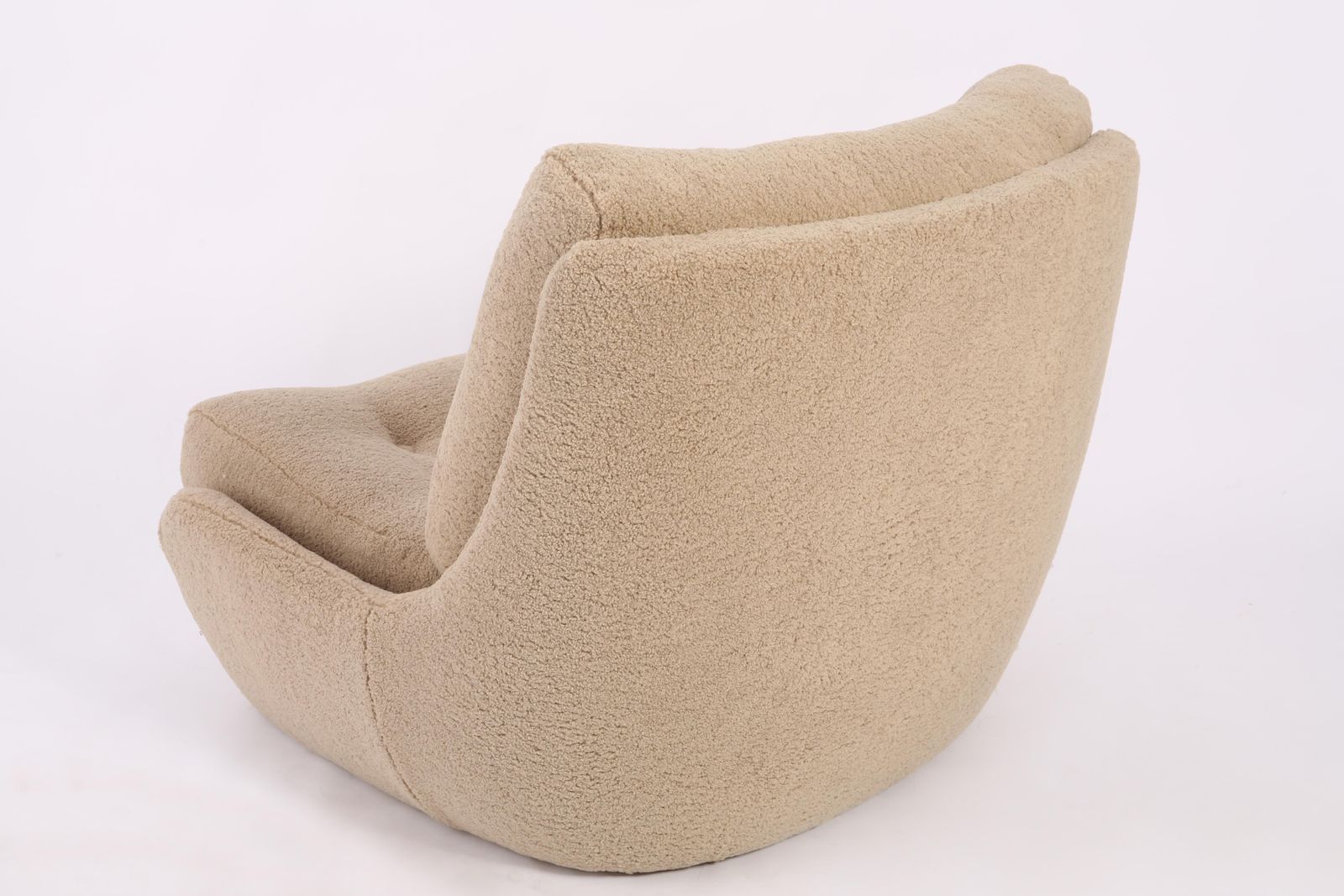 photo for sale 20th Century Vintage Creme Boucle Atlantis Big Armchair, 1960s