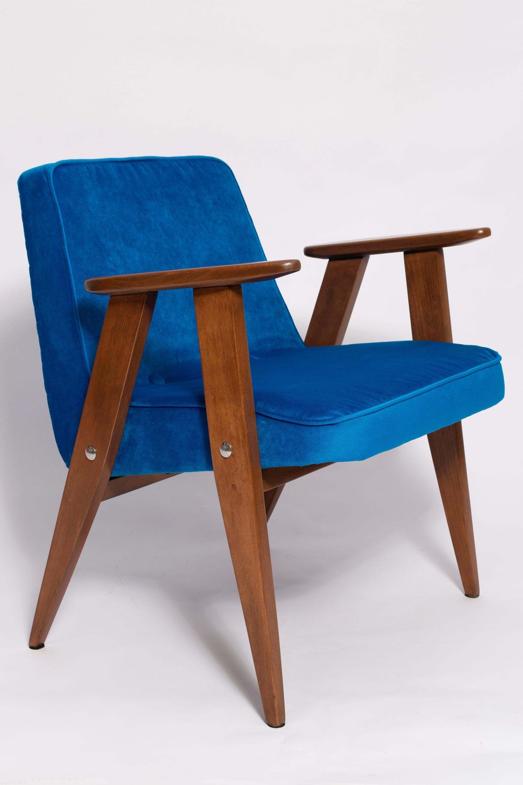 Pair Of Mid Century 366 Armchairs In Blue Velvet, Jozef Chierowski, Europe 1960 photo for sale