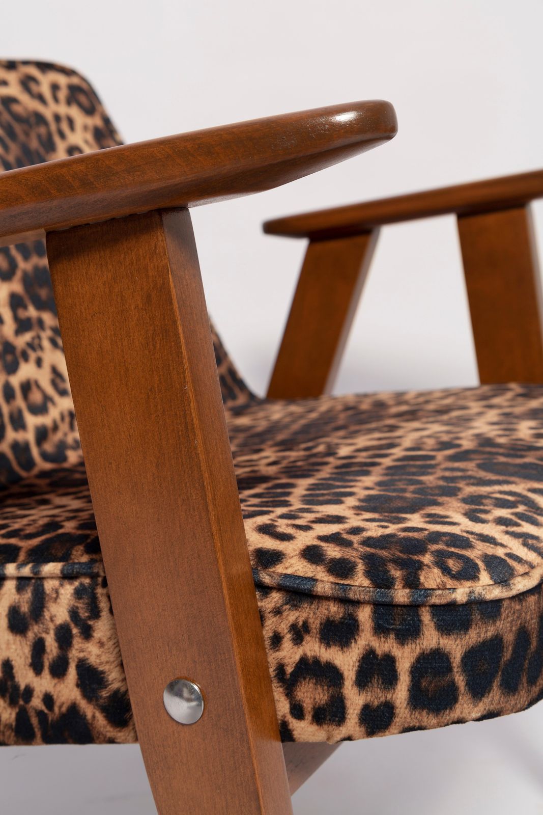Two Mid Century 366 Armchairs In Leopard Print Velvet, Jozef Chierowski, 1960s photo 2551.0