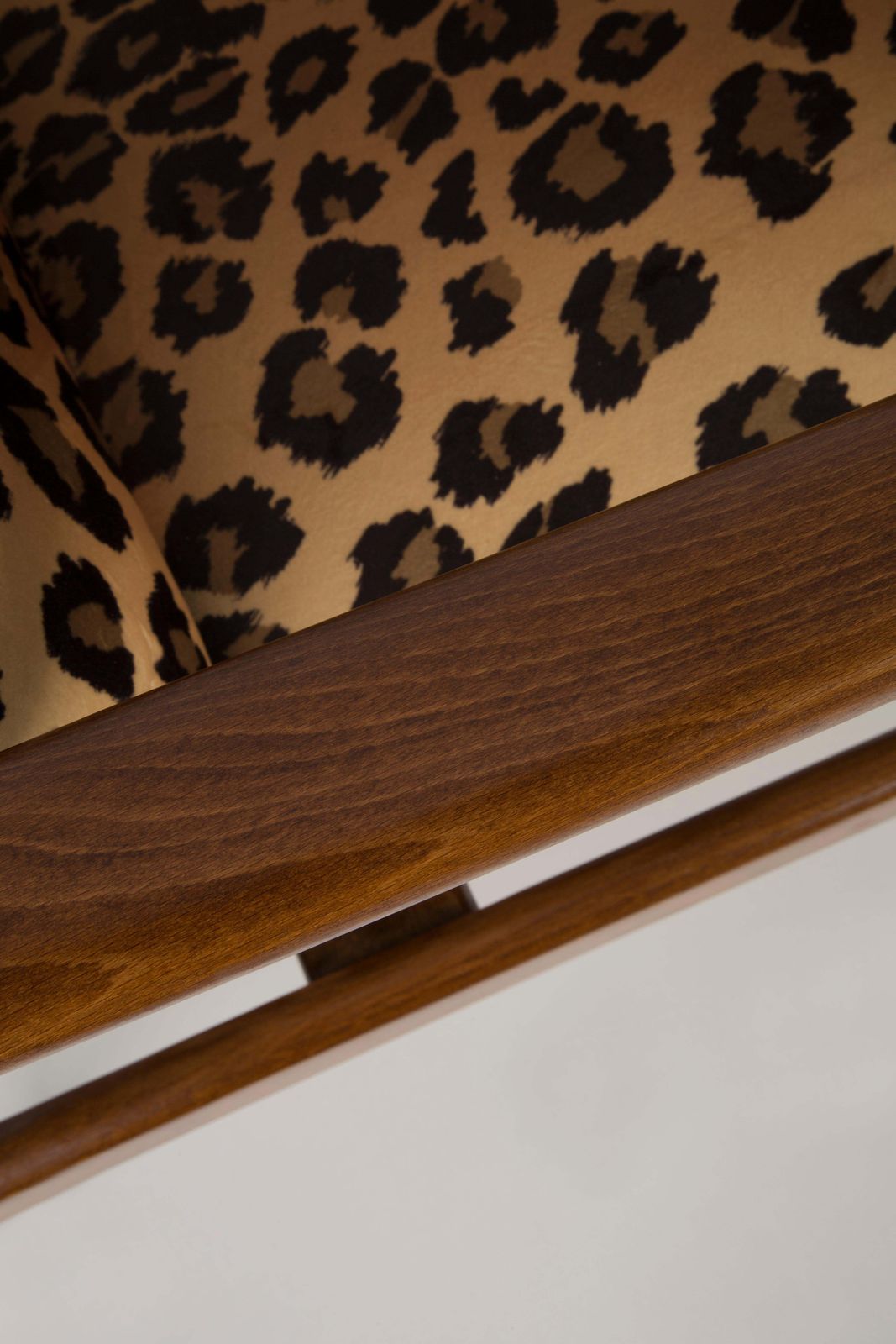 Set Of Two Leopard Velvet Vintage Armchairs, Edmund Homa, 1960s, Poland photo Furniture
