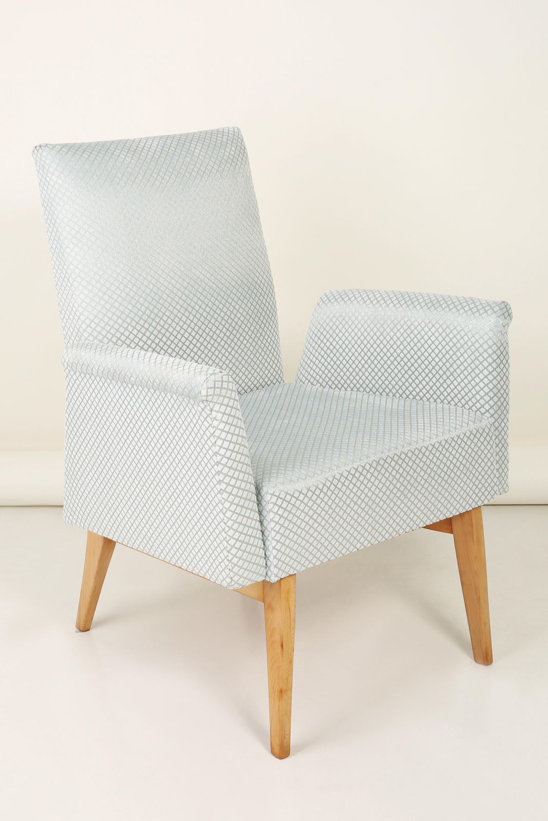 photo furniture Paar Mid Century Modern Clubfauteuils In Lichtblauw Velours, Ca. Jaren 1960