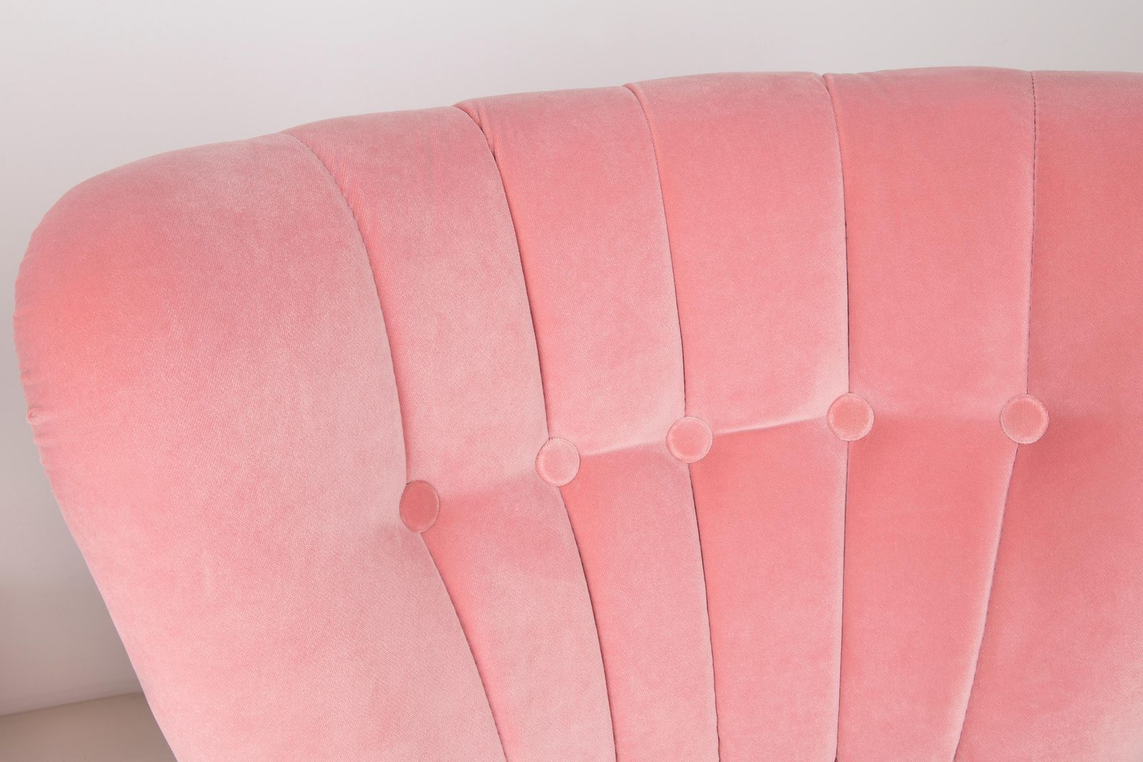 Pair Of German Midcentury Baby Pink Velvet Club Armchairs, 1960s photo vinterior