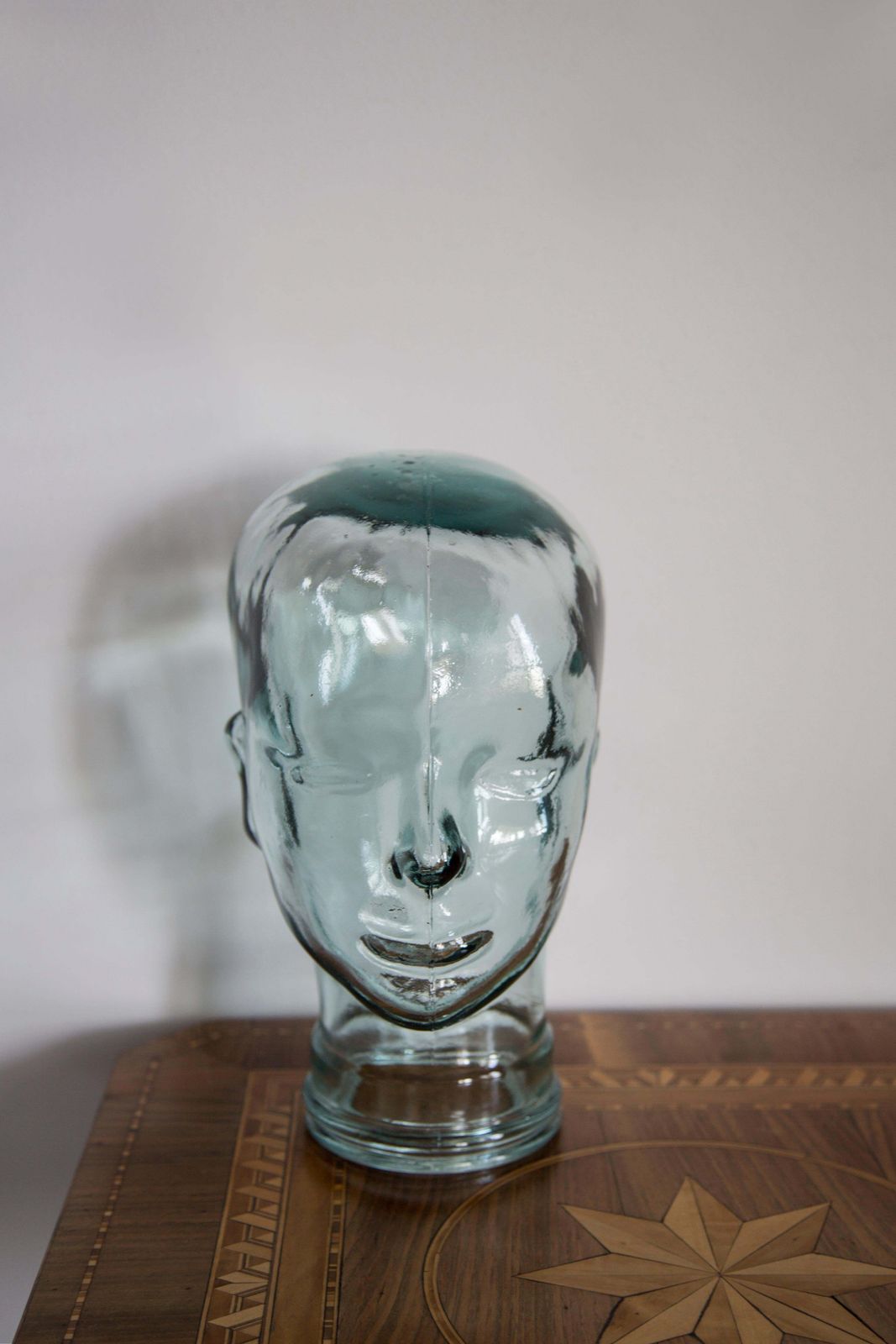 Transparant Vintage Decoratief Glazen Hoofdsculptuur, Ca. Jaren 1970, Duitsland photo furniture