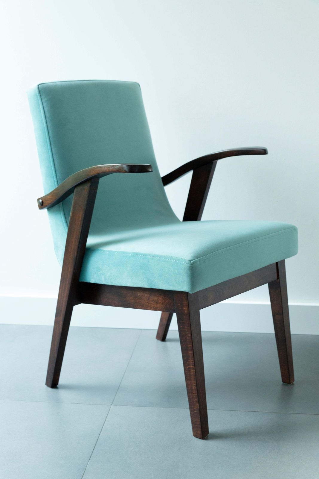 Vintage Mintgroene Fauteuil Door Mieczyslaw Puchala, Ca. Jaren 1960, 20e Eeuw photo furniture