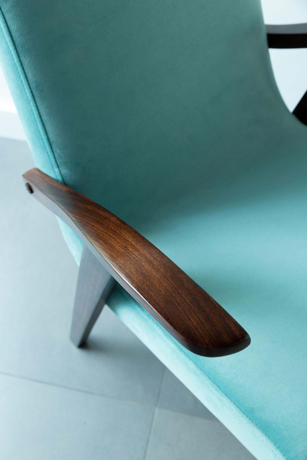 Vintage Mintgroene Fauteuil Door Mieczyslaw Puchala, Ca. Jaren 1960, 20e Eeuw photo buy