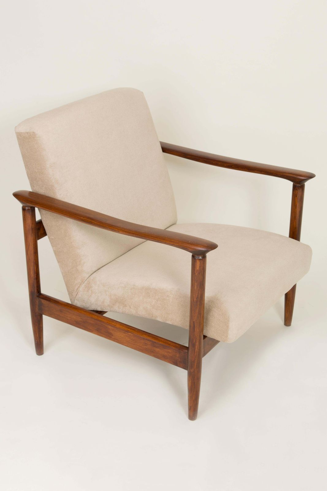 Beige Armchair, Edmund Homa, Gfm 142, 1960s, Poland photo furniture