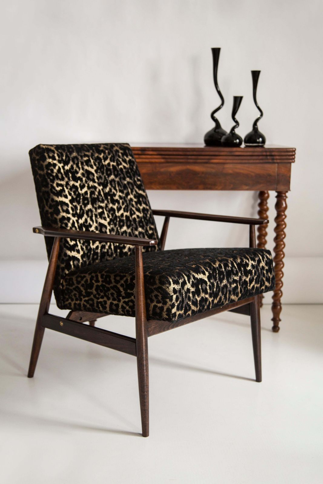 Pair Of Mid Century Leopard Print Velvet Dante Armchairs, H. Lis, Europe, 1960s photo vinterior
