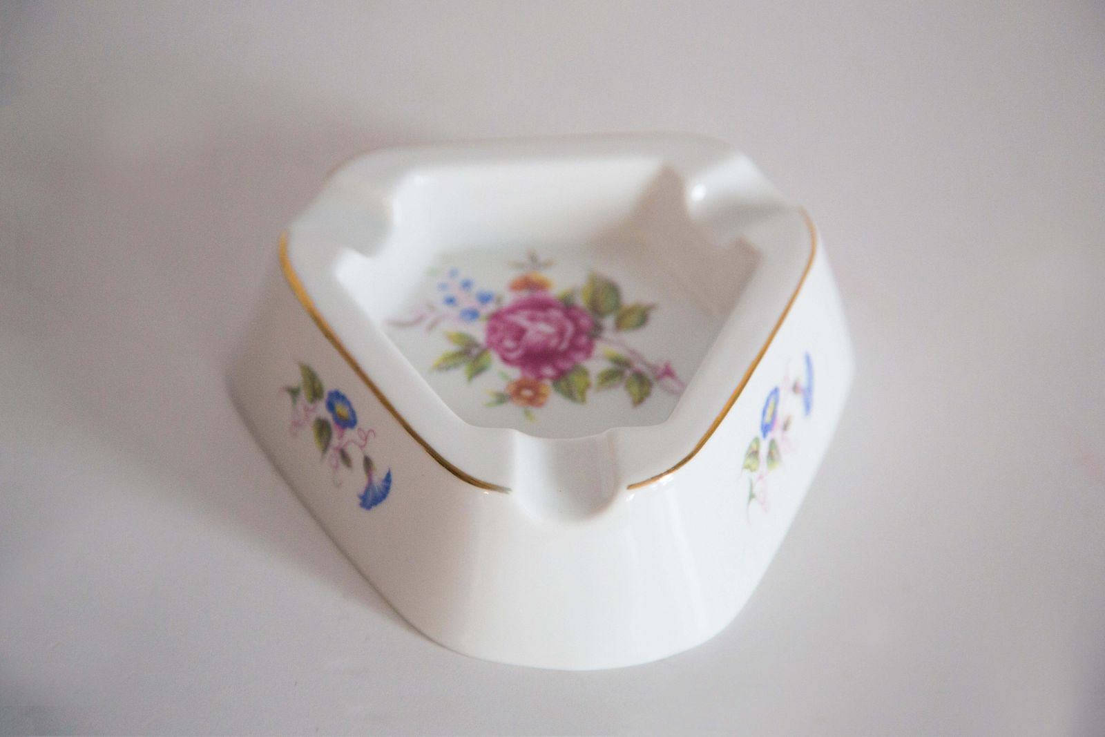 Midcentury Porcelain Flowers Roses Ashtray, Europe, 1970s photo 68.0