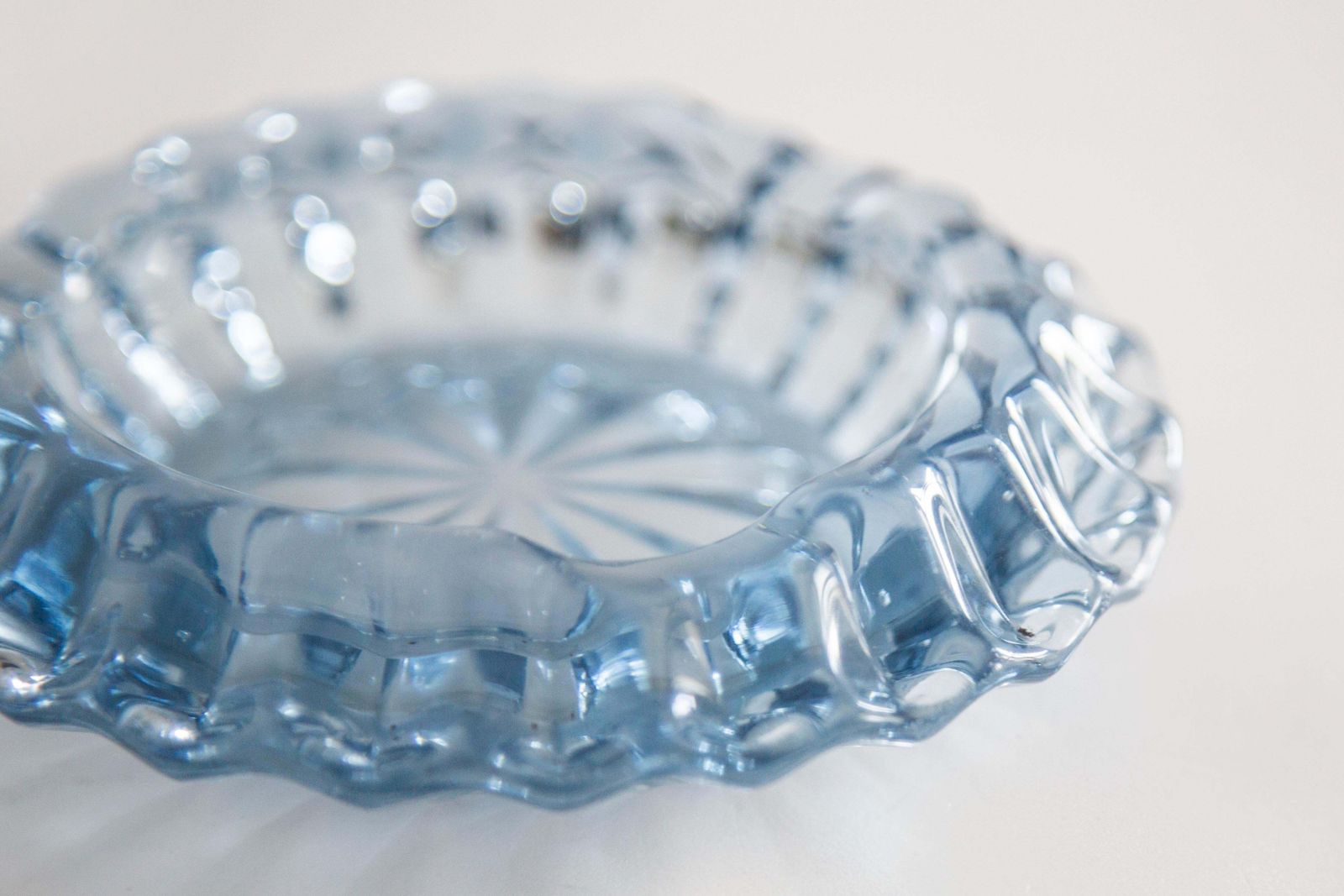 Mid Century Light Blue Crystal Glass Ashtray, Italy, 1970s photo 68.0