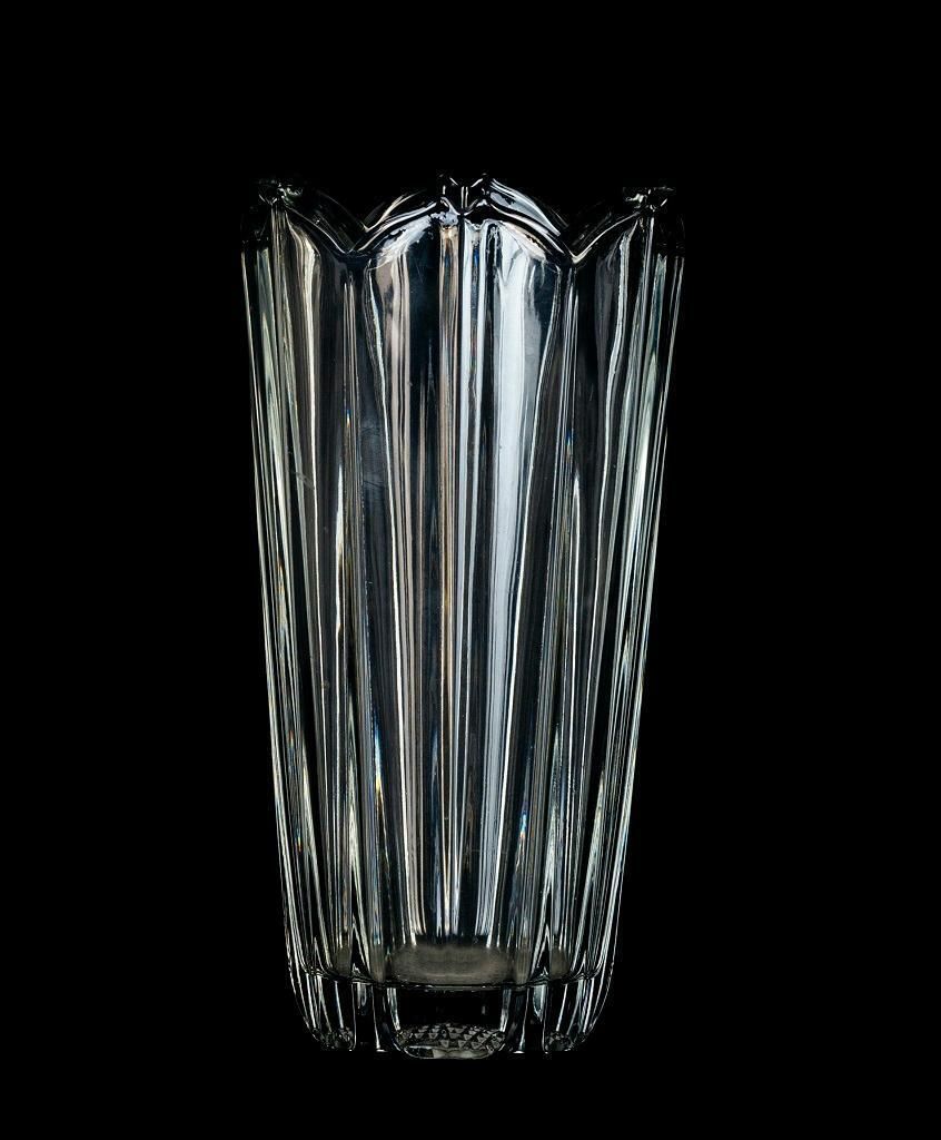 Flower Glass Vase, Italian Manufacture, 1970s photo furniture