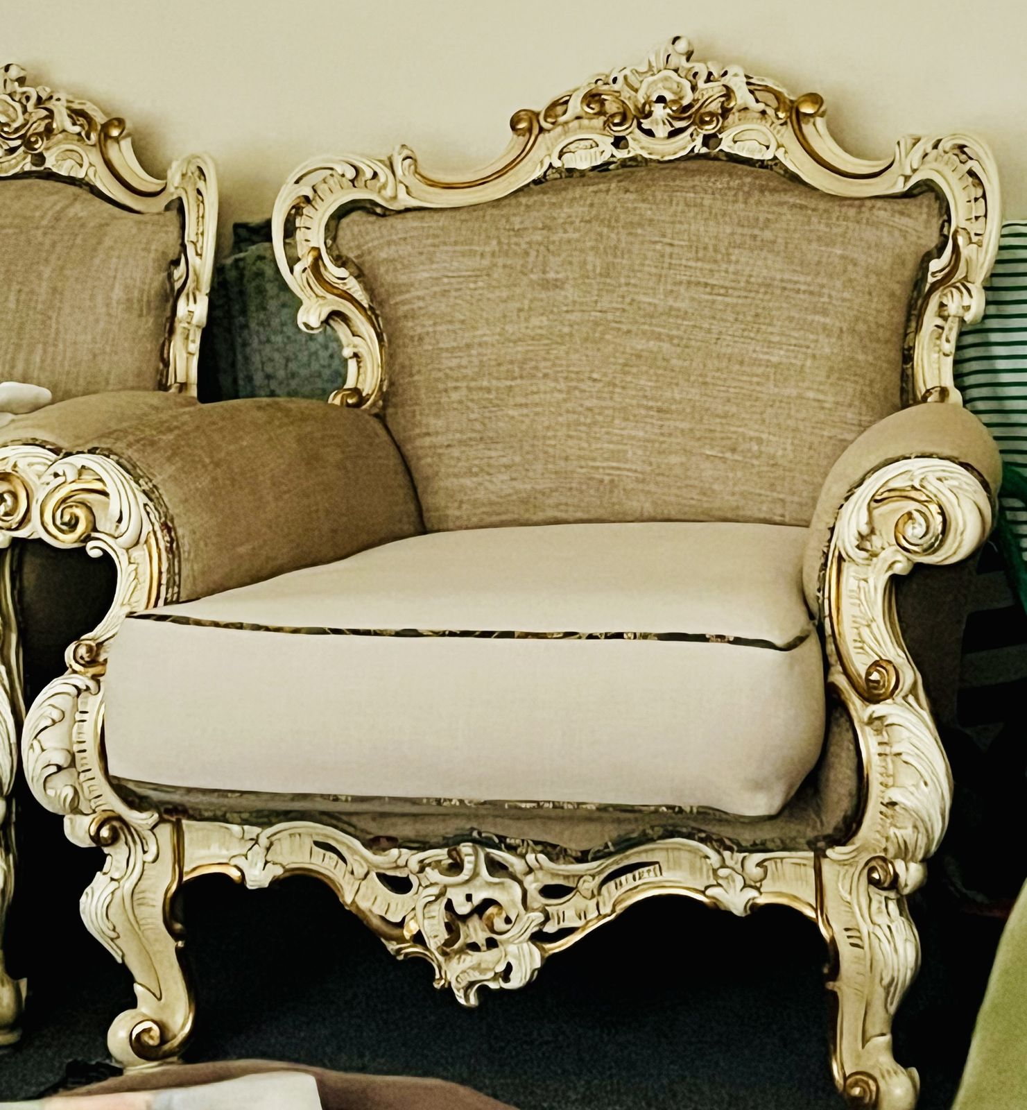 Four Beautiful Original Italian Armchairs From The 1980s. Luxurious Antique Italian Lounge Chairs In Rococo/Baroque Style. photo Furniture