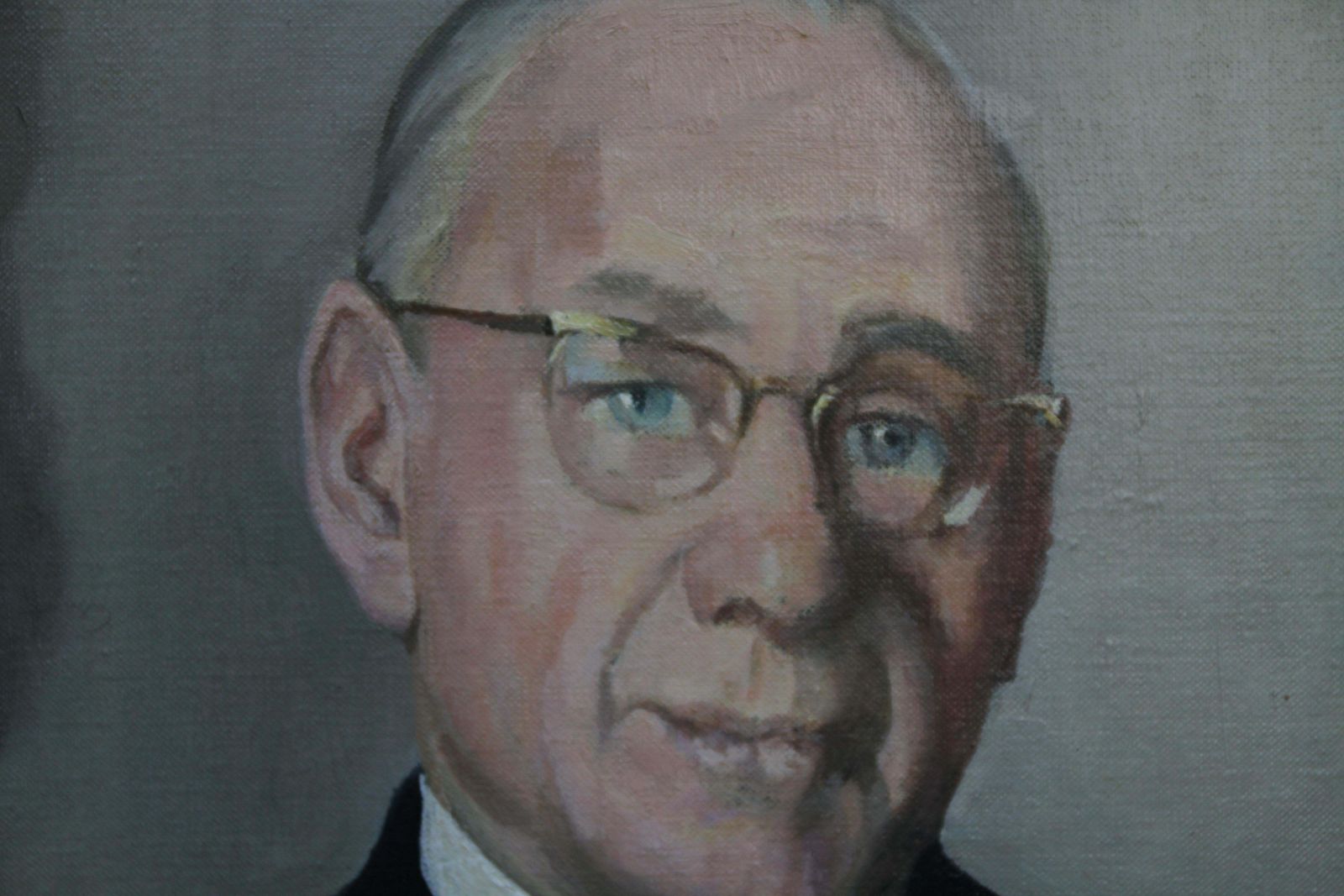 Harry Rutherfordportrait Of A Gentleman   British Oil Painting Interior Seated Suited Man Circa 1970 photo 3035.0