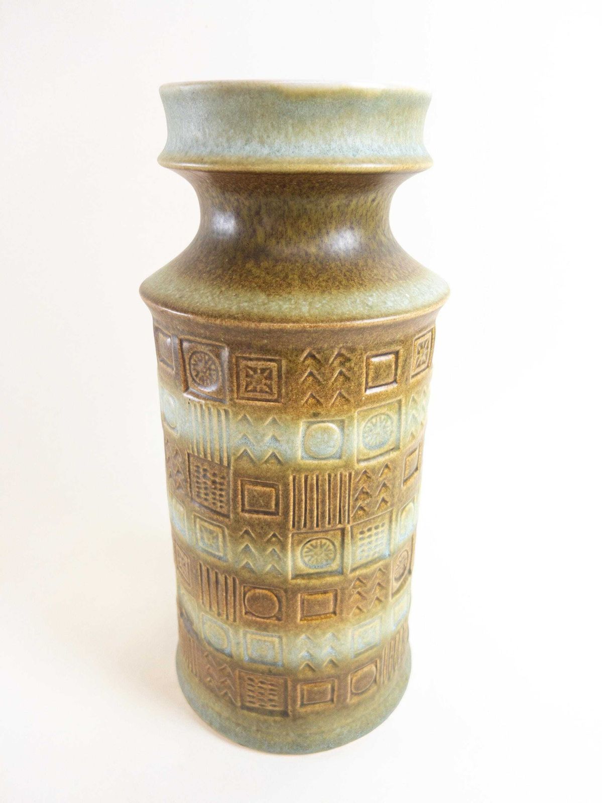 photo furniture Bay Keramik Mint And Brown Ceramic Vase By Bodo Mans   West German Pottery Impressed Design   Bay Form 60 35