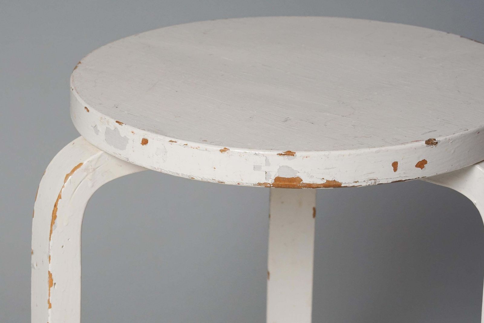 Model 60 Stool, Alvar Aalto, Oy Huonekalu  Ja Rakennustyötehdas Ab, 1930/1940s photo Furniture