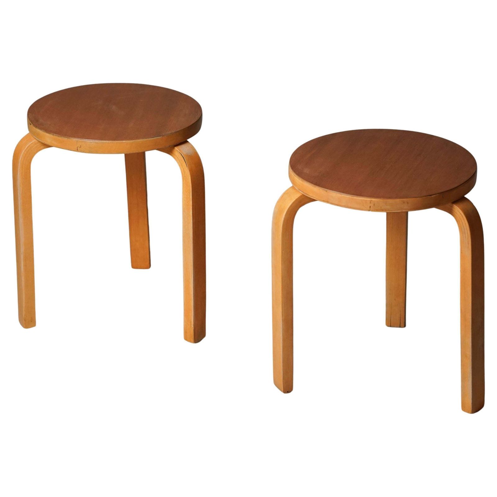 Pair Of Teak Aalto Model 60 Stools, Oy Huonekalu  Ja Rakennustyötehdas Ab, 1940s