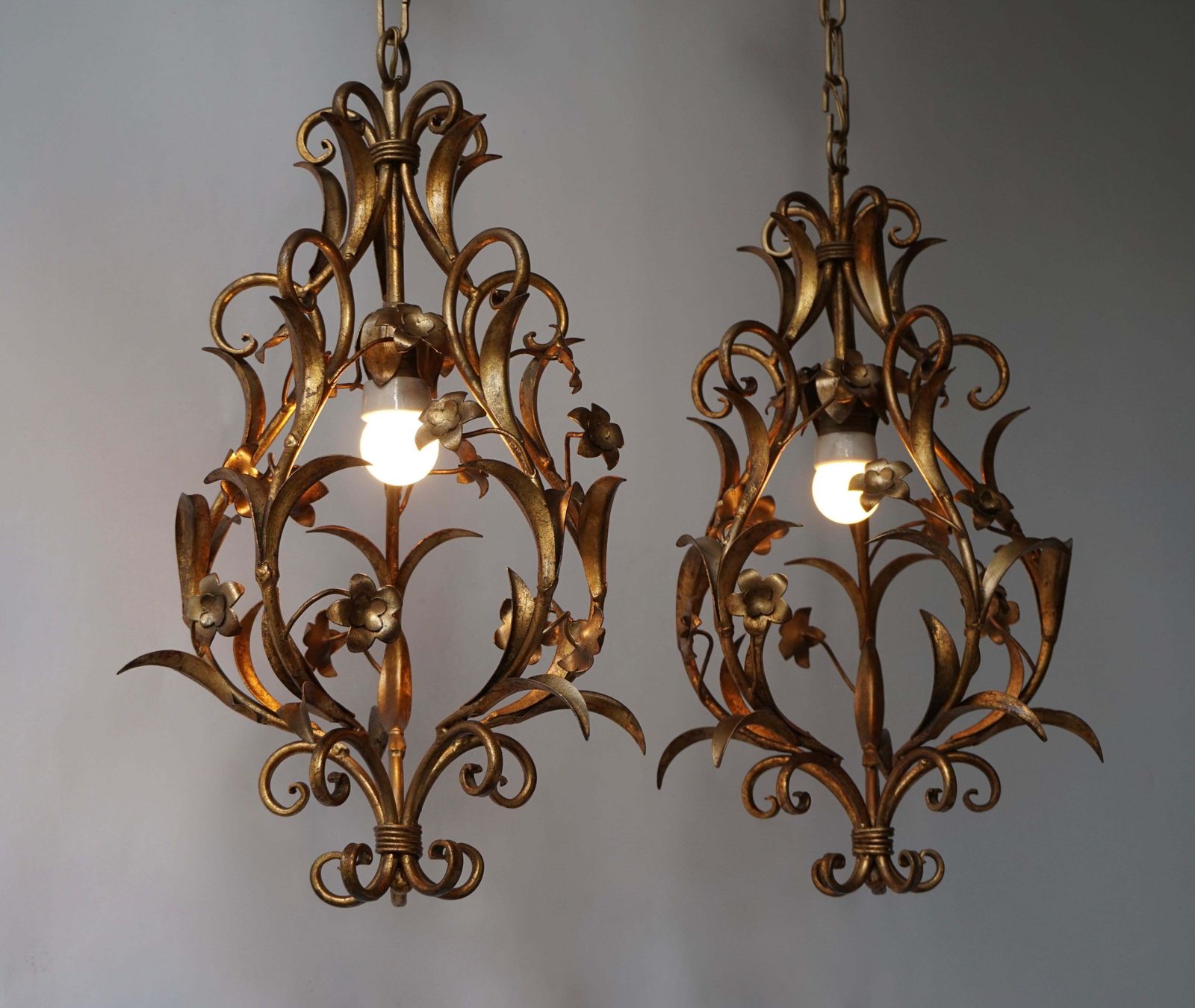 Set Of Two Italian, 1950s Gilt Tole Foliate Chandeliers photo Lighting