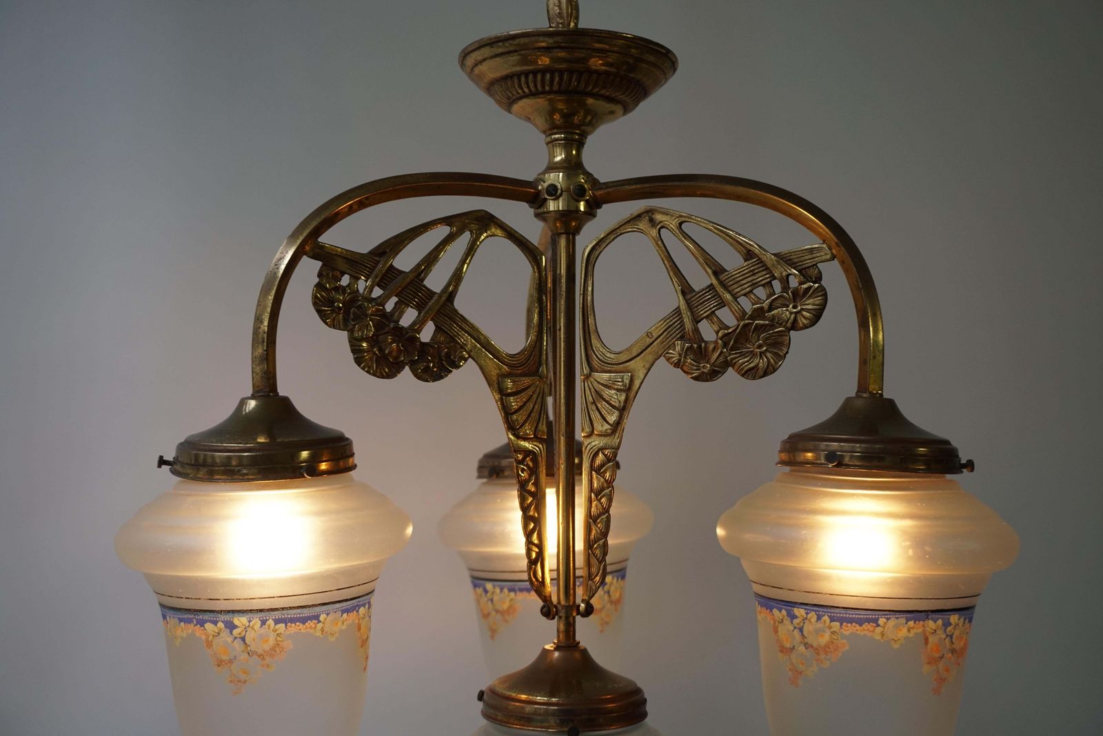 photo buy Art Nouveau Chandelier In Painted Glass And Brass