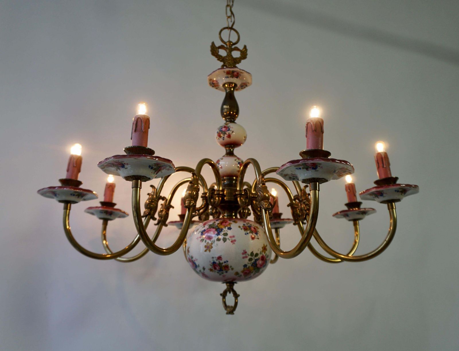 Glorious Large Delft Chandelier In Brass And Porcelain Flowers photo for sale