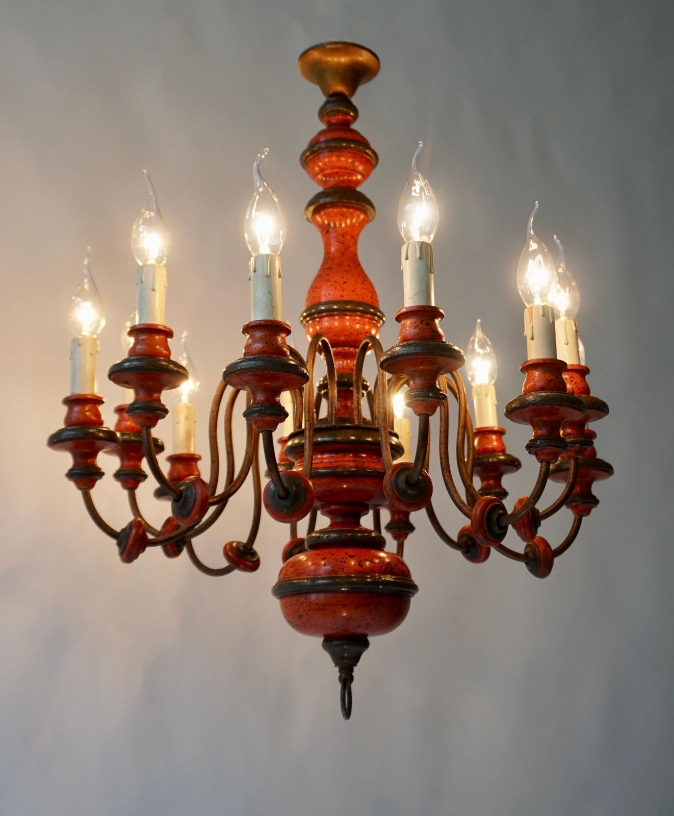 Mid Century Red Lacquered Wood 12 Lights Chandelier photo furniture