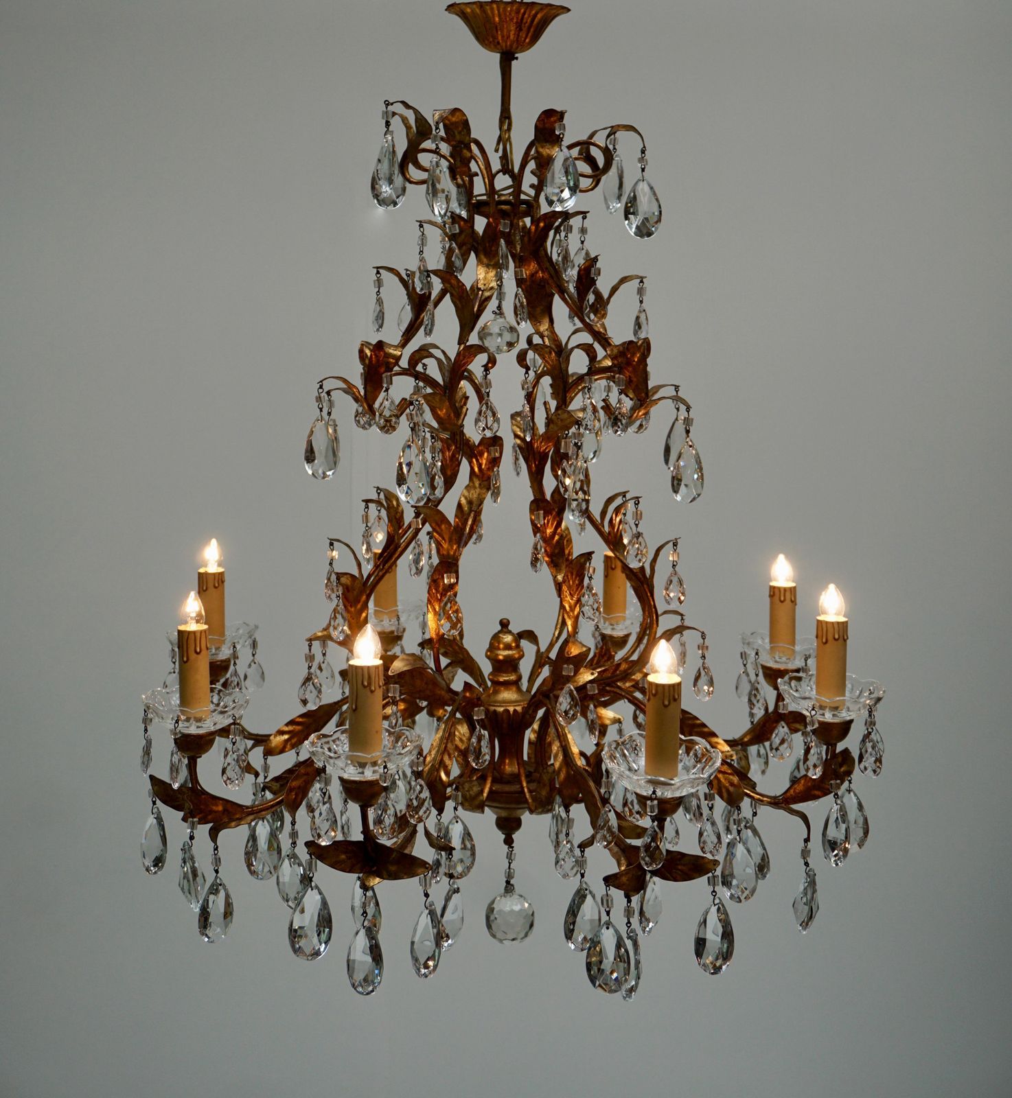 2125.0 Gilded Brass Eight Light Chandelier With Leaves And Crystal photo