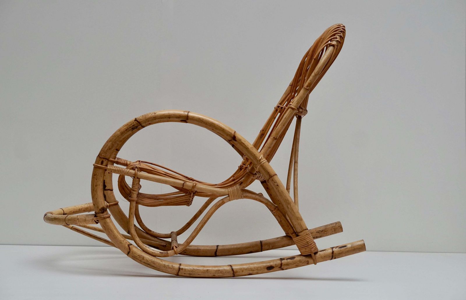 Franco Albini Style Wicker Bamboo Rocking Chair photo 1572.0