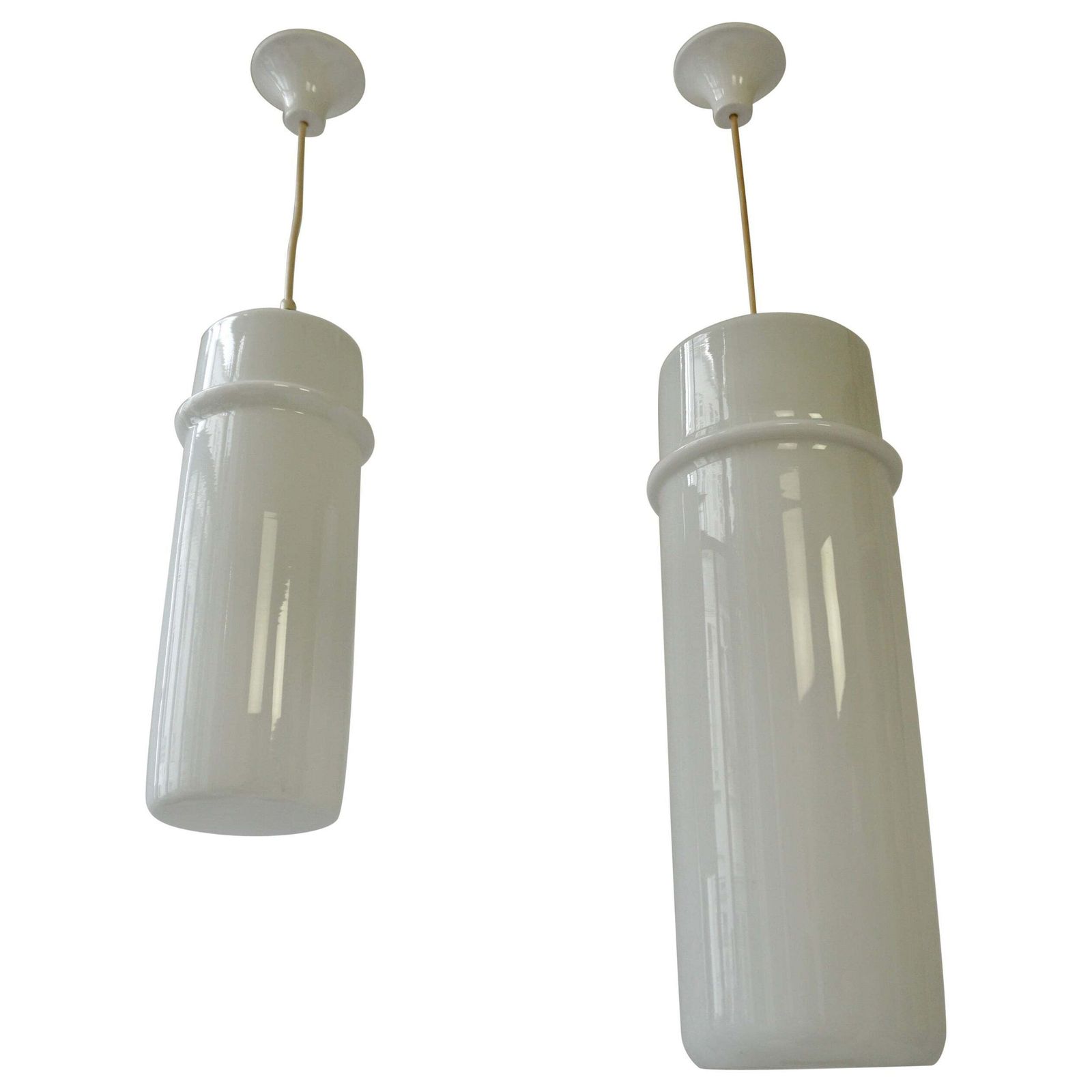 Two Stilnovo Pendant Lamps In Murano Glass And Brass, Italy, 1960s.