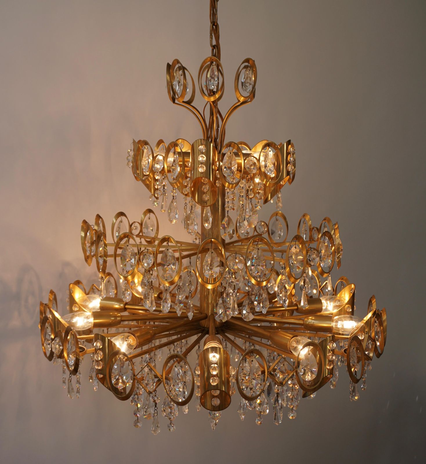 Lighting Glamorous Hollywood Regency Gilt Brass And Crystal Palwa Chandelier photo