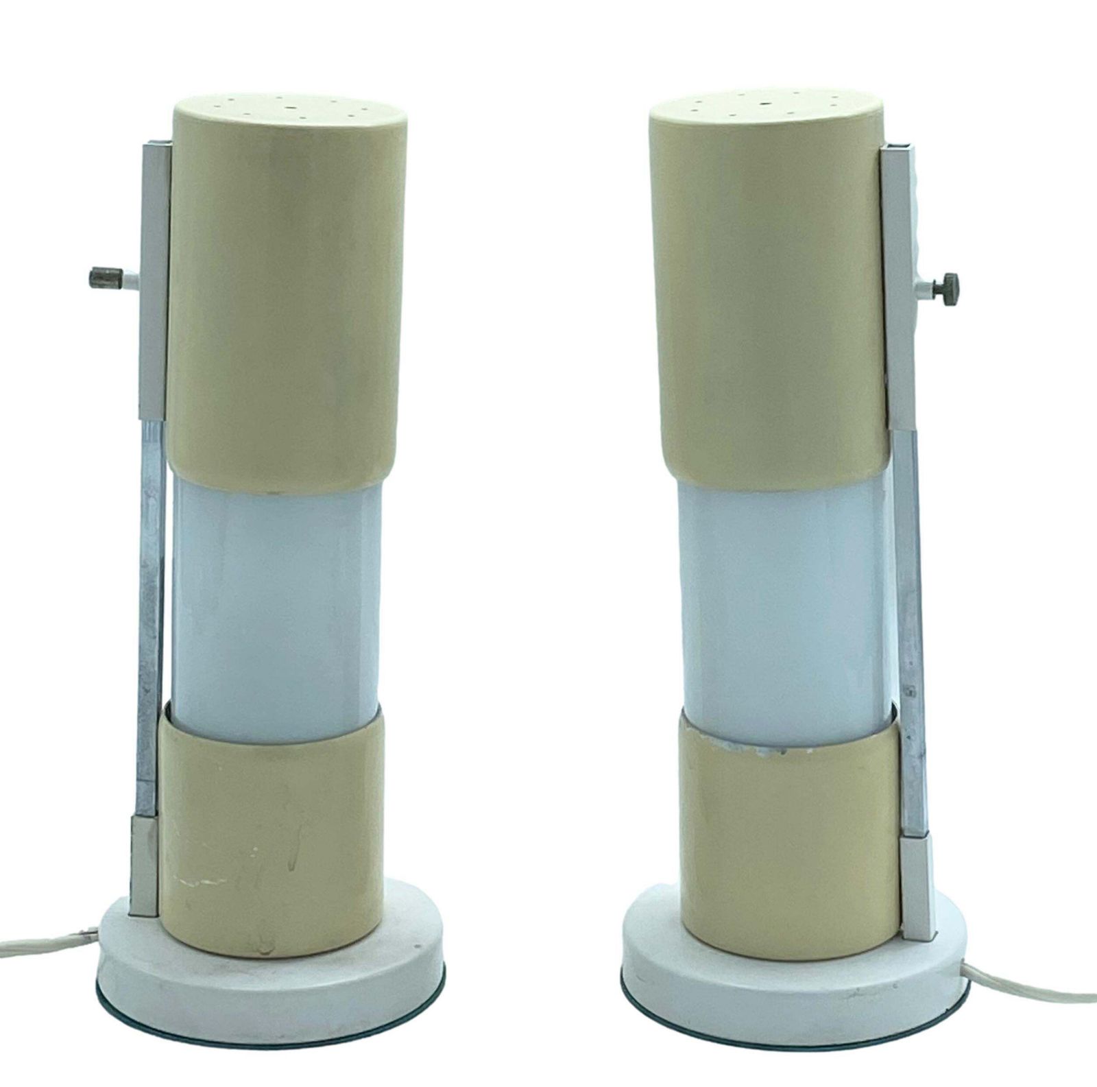 Arredoluce Attrib. Paor Of Table Lamps, Italy, 1960s photo Lighting