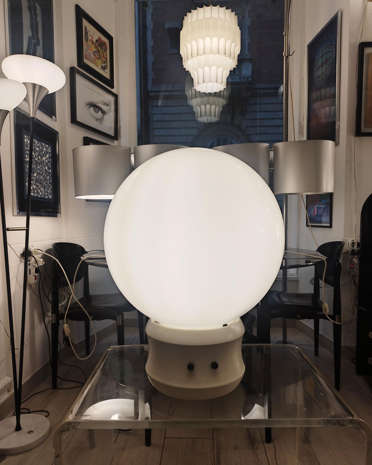 Elio Martinelli For Martinelli Luce "Sfera Gigante" Table Or Floor Lamp, 1960 photo Lighting
