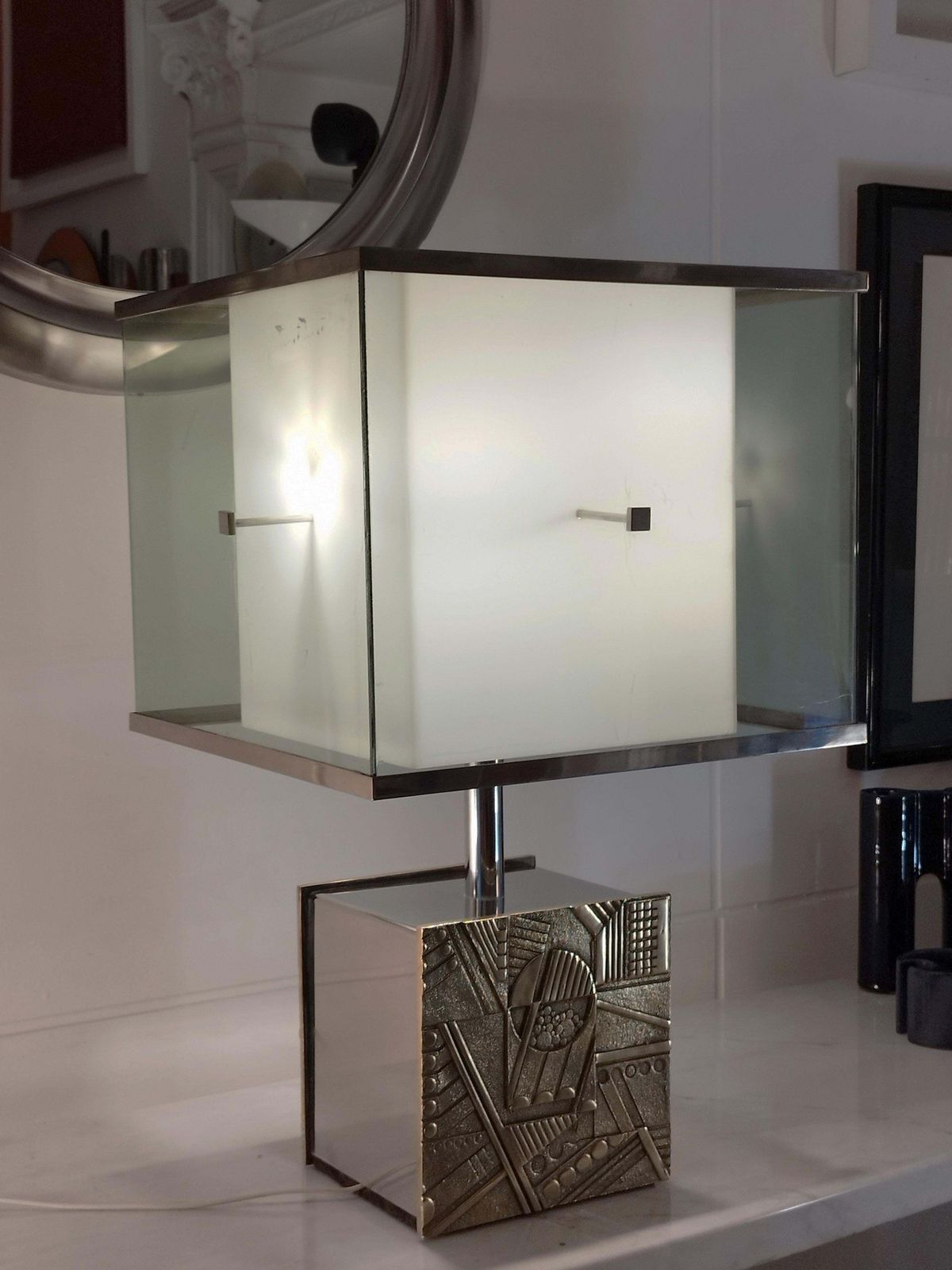Luciano Frigerio Bronze Table Lamp, Italy 1970s photo vinterior
