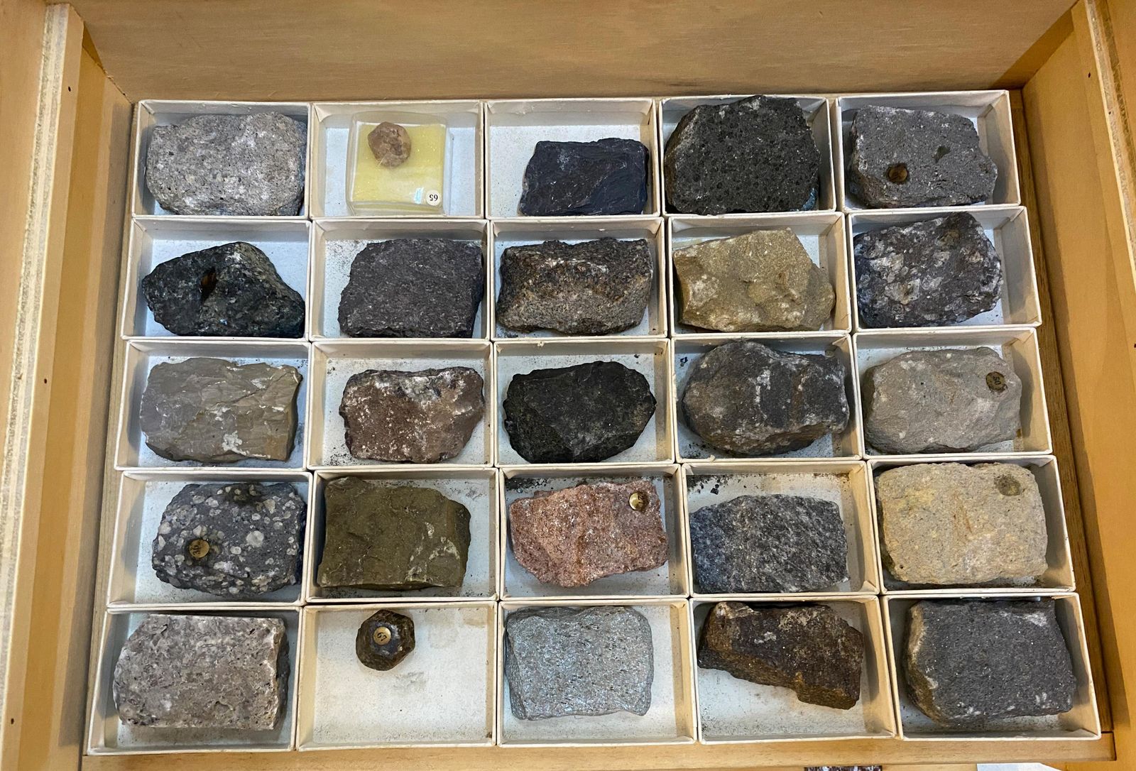 Paravia Collection 100 Rocks, Educational Material, Italy 1950s photo vintage